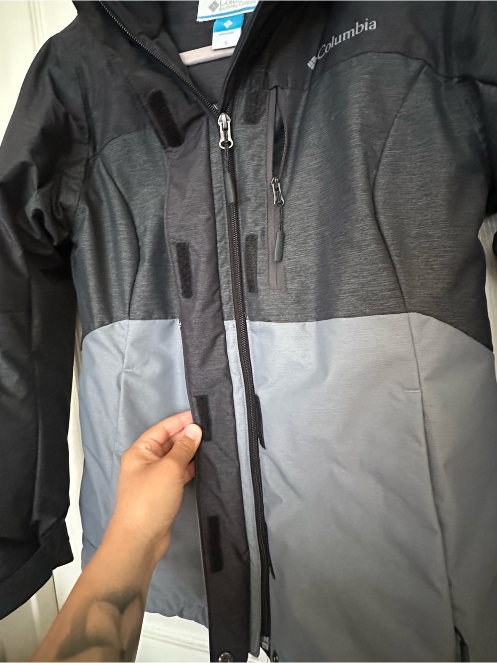 Womens Columbia Insulated Winter Jacket - Picture 6 of 9